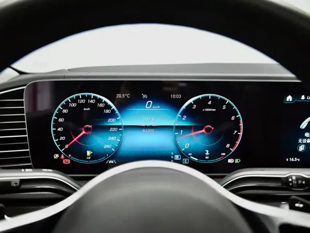 Mercedes-Benz GLE-Class — Фото автомобиля 4
