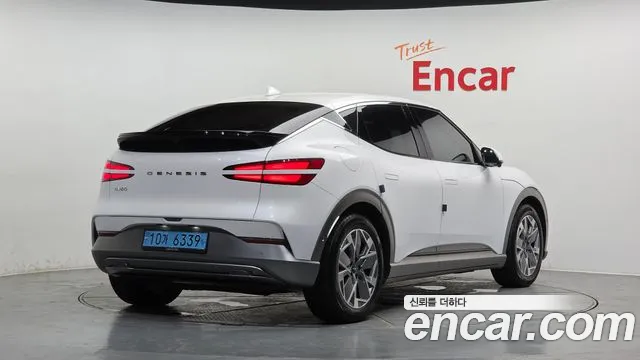 Genesis GV60 — Фото автомобиля 2