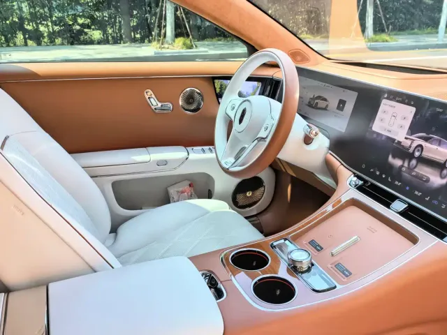 Maextro S800 — Фото автомобиля 9