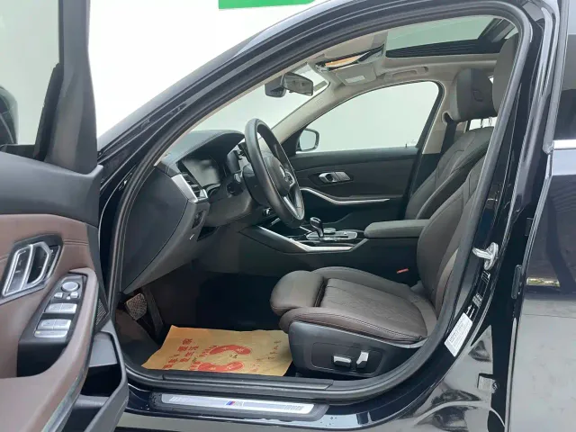 BMW 3 Series — Фото автомобиля 18