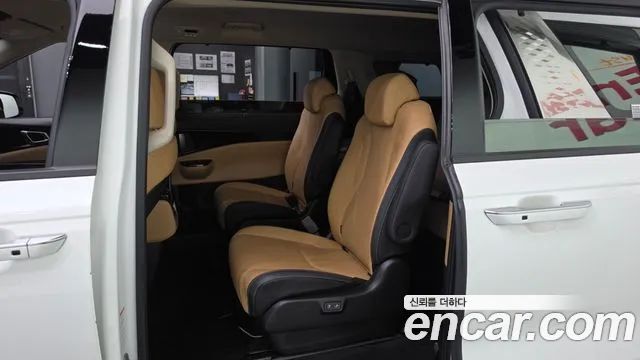 Kia Carnival 4th Gen — Фото автомобиля 18