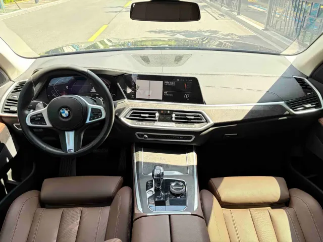 BMW X5 — Фото автомобиля 9