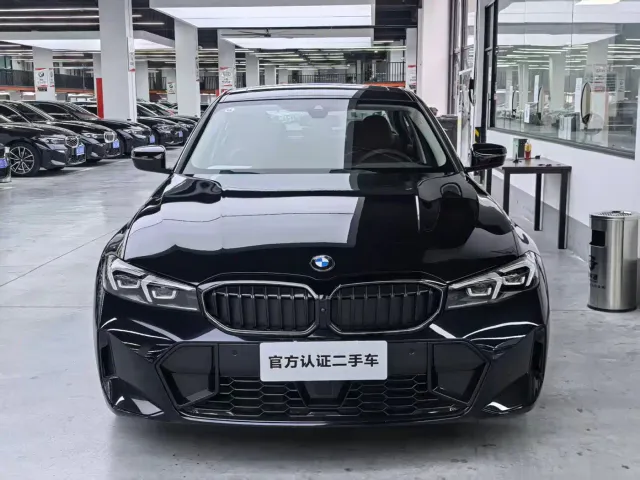 BMW 3 Series — Фото автомобиля 2