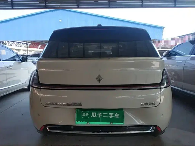 Baojun Cloud — Фото автомобиля 5