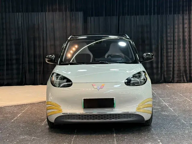 Wuling Bingo — Фото автомобиля 2