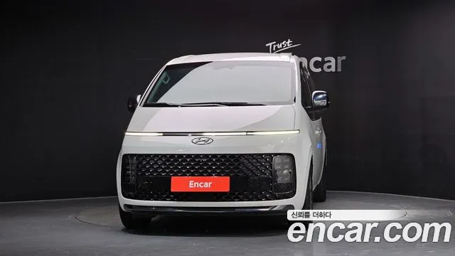 Hyundai Staria — Фото автомобиля 3