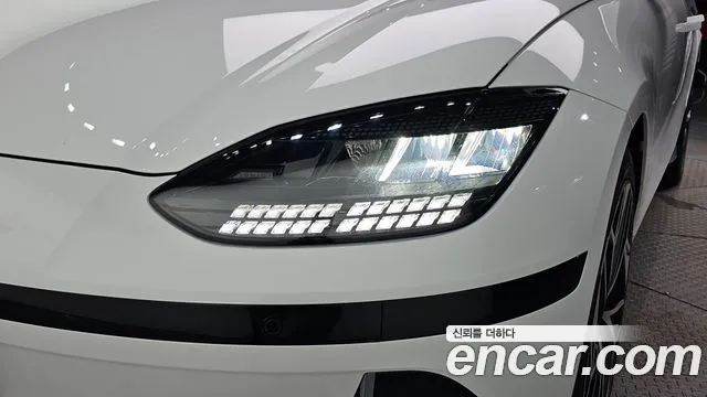 Hyundai Ioniq 6 — Фото автомобиля 7