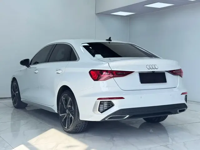 Audi A3 — Фото автомобиля 4