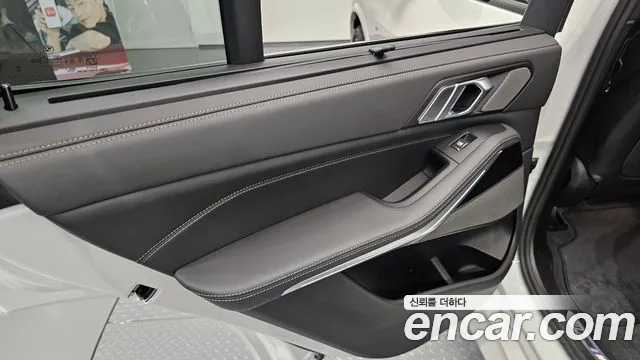 BMW X5 xDrive 40i M Sport — Фото автомобиля 18