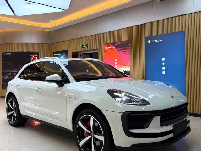 Porsche Macan — Фото автомобиля 5