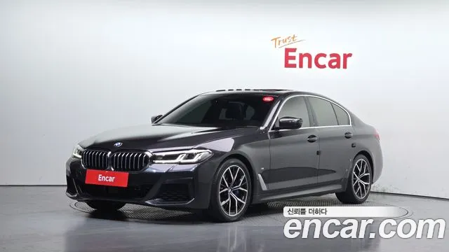Фотография автомобиля — BMW 5-Series