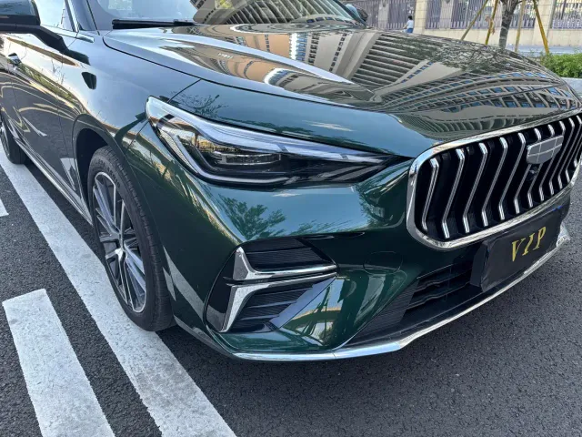 Geely Emgrand — Фото автомобиля 20
