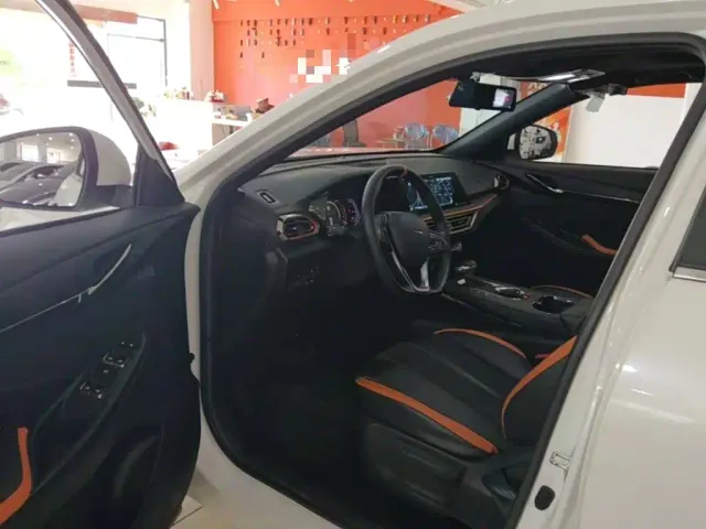 Changan Oushang X5 — Фото автомобиля 15