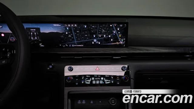 Genesis GV80 — Фото автомобиля 14