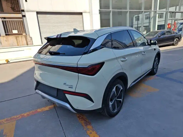 BYD Yuan PLUS — Фото автомобиля 6