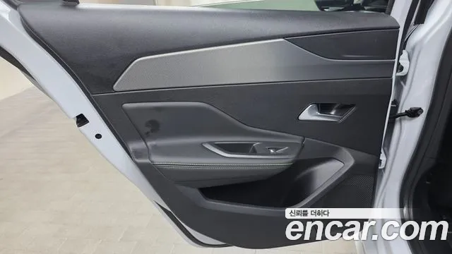 Peugeot 308 — Фото автомобиля 24