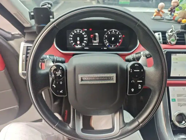 Land Rover Range Rover Sport — Фото автомобиля 2