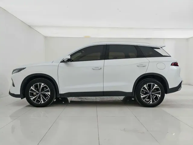 BYD Song Pro — Фото автомобиля 17