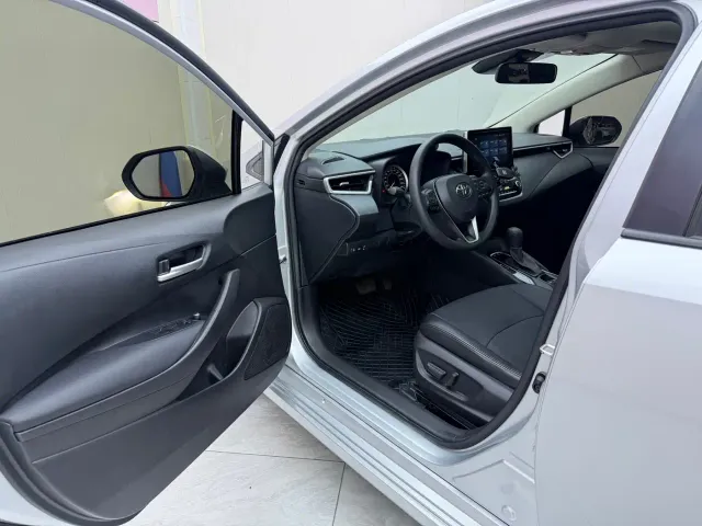Toyota Corolla — Фото автомобиля 7
