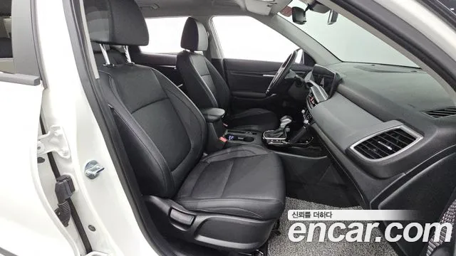 Kia Seltos New — Фото автомобиля 16