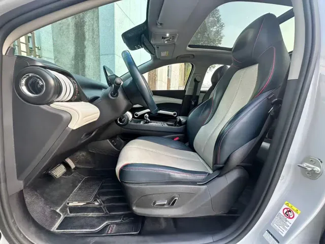 BYD Yuan PLUS — Фото автомобиля 7