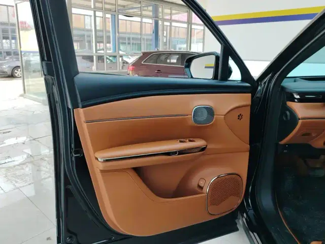 GAC Trumpchi Xiangwang S7 — Фото автомобиля 7