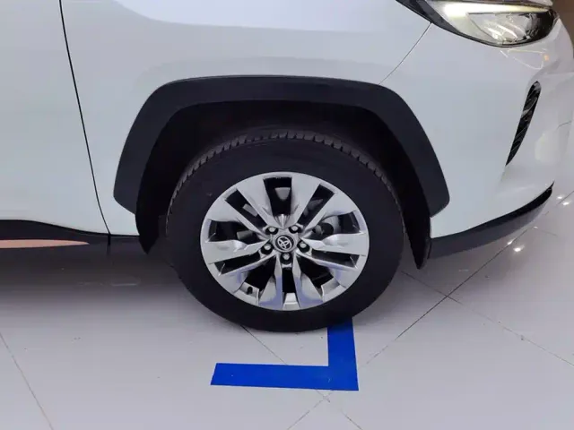 Toyota Wildlander — Фото автомобиля 6