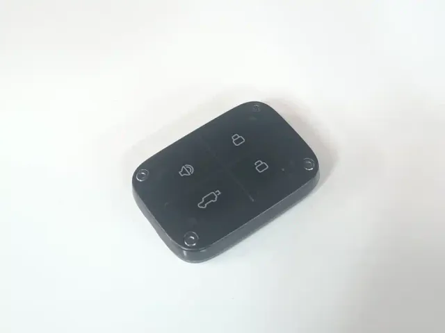 iCAR V23 — Фото автомобиля 12