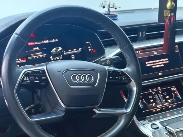 Audi A7L — Фото автомобиля 13