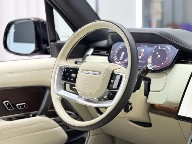 Land Rover Range Rover — Фото автомобиля 9