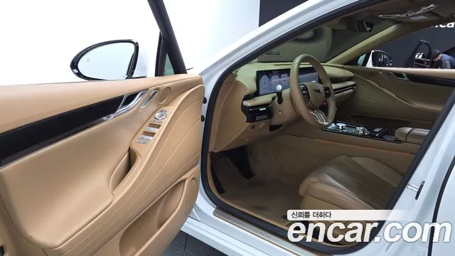 Genesis G80 Бензин 2.5 турбо AWD — Фото автомобиля 9