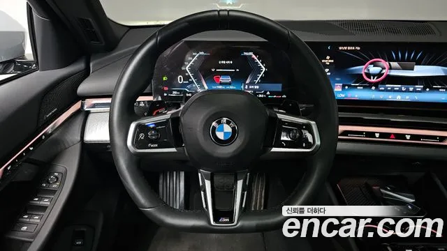 BMW 5-Series — Фото автомобиля 12
