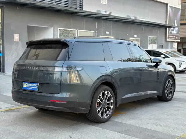 Lynk & Co 900 — Фото автомобиля 4