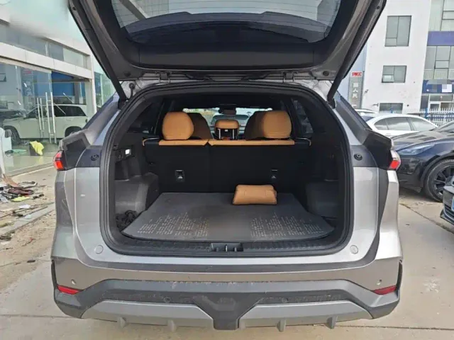 Geely Galaxy L7 — Фото автомобиля 18