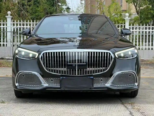 Mercedes-Benz S-Class — Фото автомобиля 2