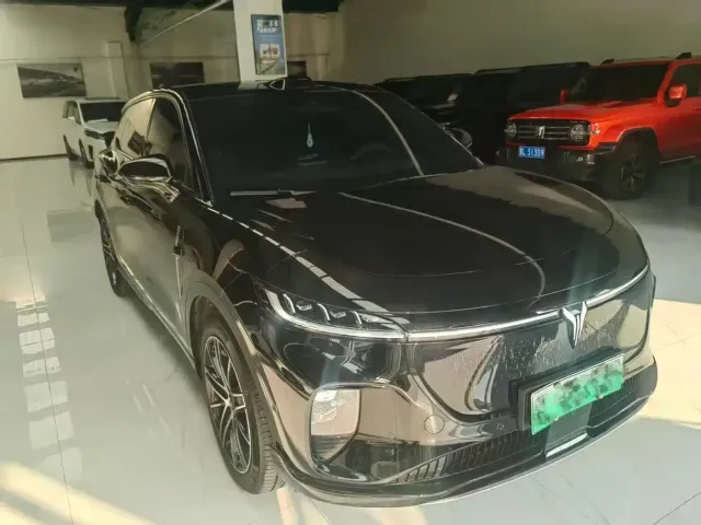 Voyah Auto Voyah Zhiyin 2025 Base — Фото автомобиля 3