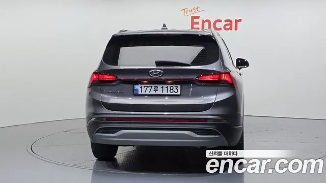 Hyundai Santafe Новый Santa Fe Дизель 2.2 2WD — Фото автомобиля 4