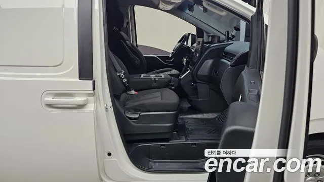 Hyundai Staria Staria Карго 3 места — Фото автомобиля 24