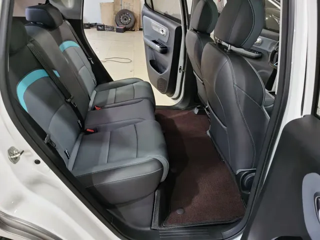 GAC Aion Y — Фото автомобиля 10