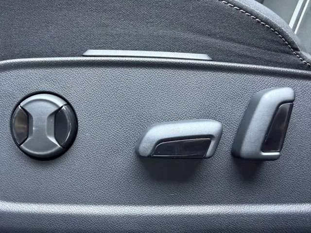 Volkswagen Golf — Фото автомобиля 9