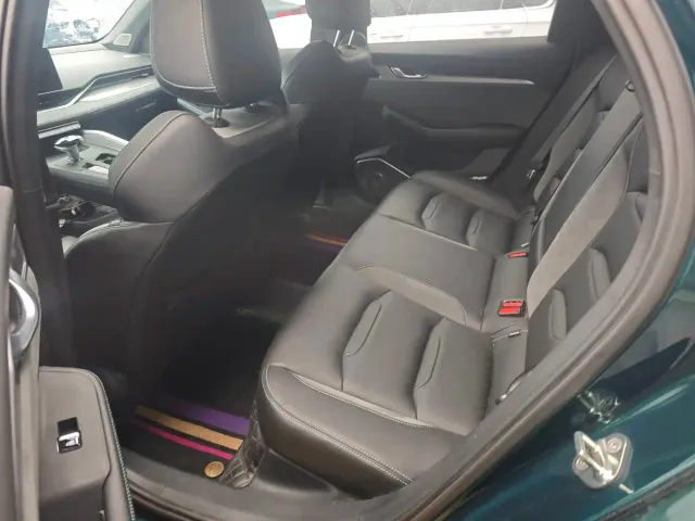 Geely Xingrui — Фото автомобиля 4