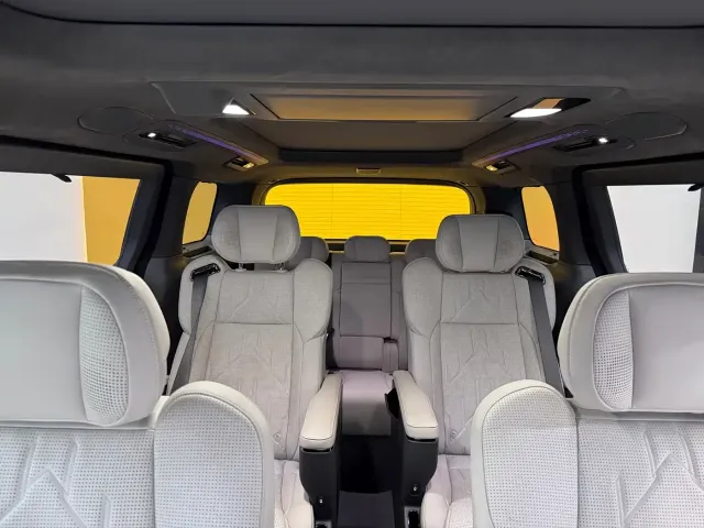 ZEEKR Zeekr 009 2024 7-Seat Aisle AWD Version 108kWh — Фото автомобиля 12