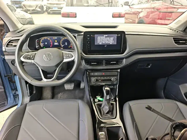 Volkswagen Tharu — Фото автомобиля 5