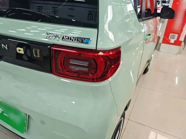 Wuling Hongguang Mini EV — Фото автомобиля 23