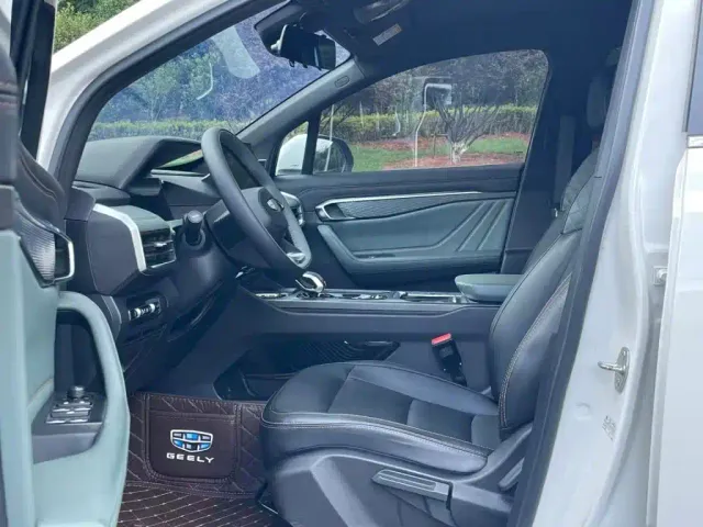Geely Haoyue L — Фото автомобиля 12