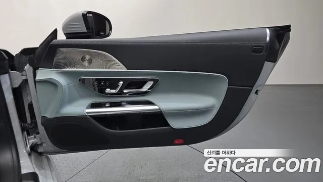 Mercedes-Benz SL-Class — Фото автомобиля 16