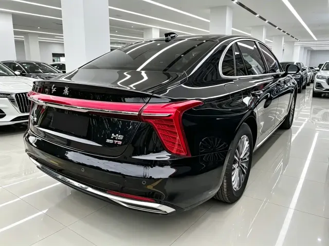 Hongqi H5 — Фото автомобиля 7