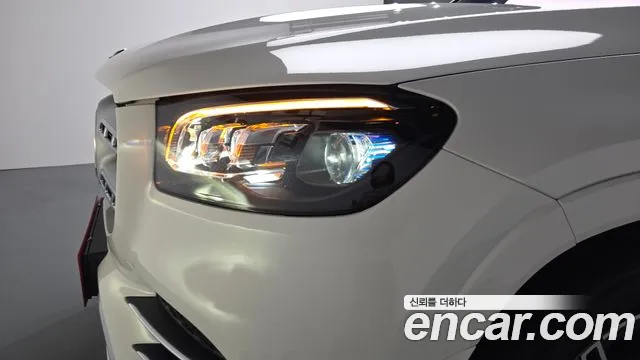 Mercedes-Benz GLS-Class — Фото автомобиля 19