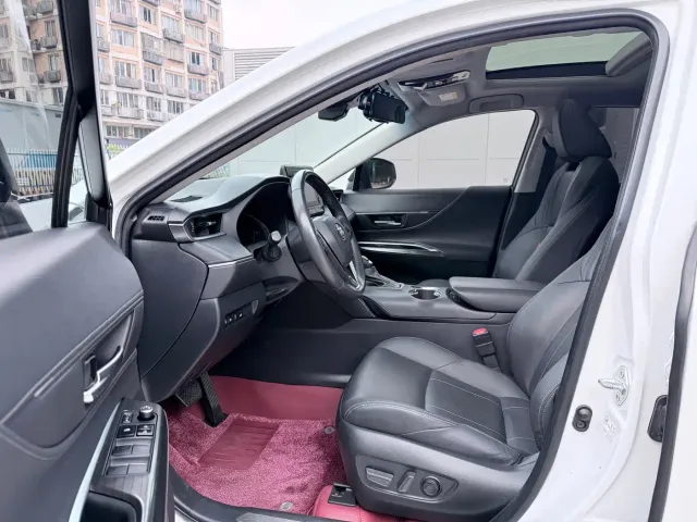 Toyota Harrier — Фото автомобиля 6