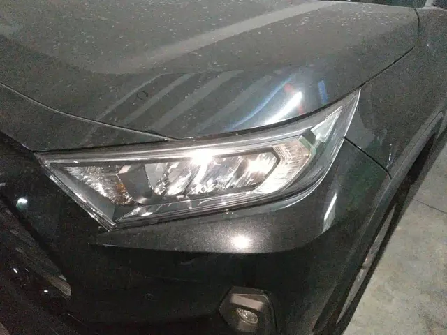 Toyota RAV4 — Фото автомобиля 4
